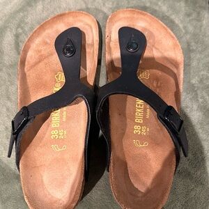 Birkenstock Gizeh NWOT size 38 Black